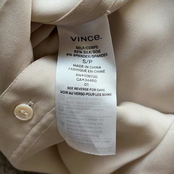Vince silk long sleeve blouse size S - Picture 4 of 4